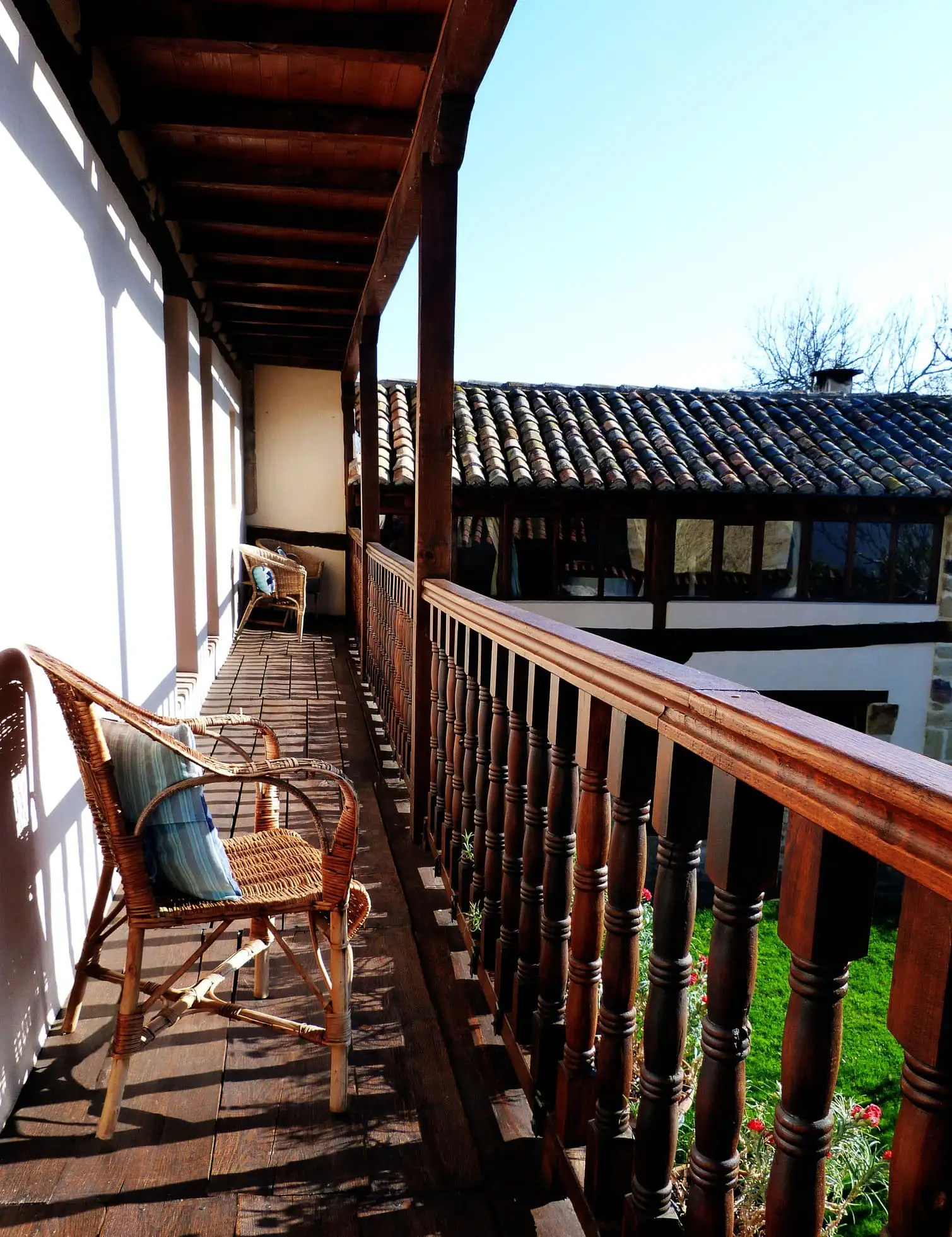 {{ $t('foto_habitacion')}}